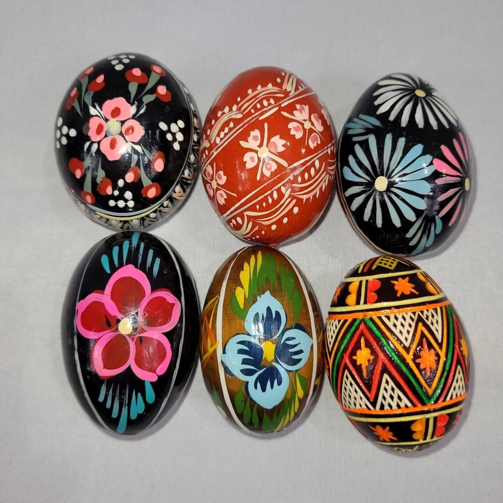 Ukrainian Easter Egg Pysanky Vintage Lot 6 Wooden Painted Carved Wood Decoration